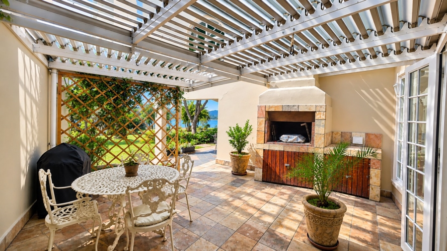 2 Bedroom Property for Sale in Groenvallei Western Cape